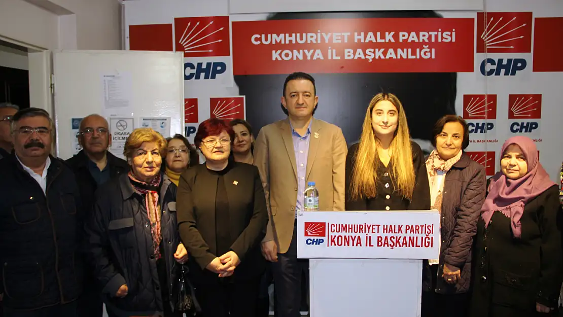 CHP Konya İl Kadın Kolları Başkanı Damla Yılmaz iktidara yüklendi! Samimi değiller