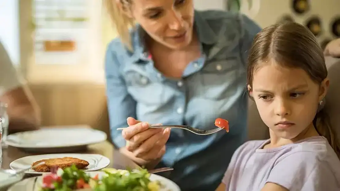 Çocuklar Neden Yemek Seçer? Ne Yapılması Gerekir?