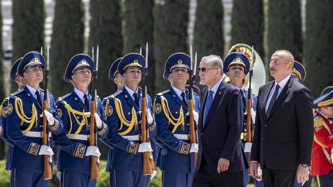 Cumhurbaşkanı Erdoğan'dan önemli mesajlar