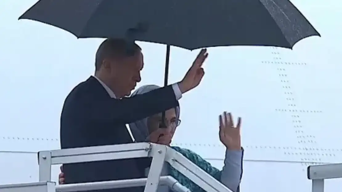 Cumhurbaşkanı Erdoğan Endonezya'dan ayrıldı