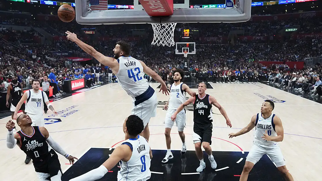 Dallas Mavericks seriyi 1-1'e getirdi