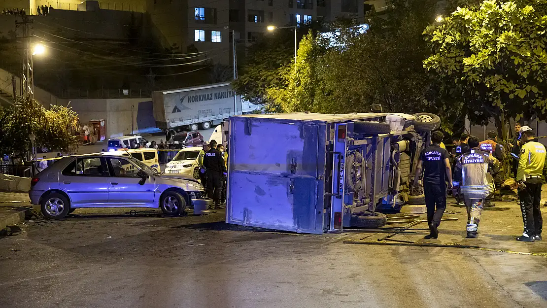 O Kamyonetin şoförü öldü