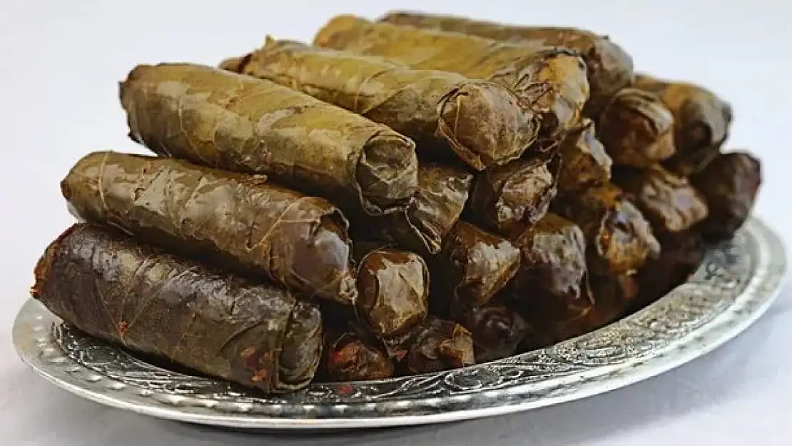 Dolma sarma tarifi: Türk mutfağının vazgeçilmez lezzeti