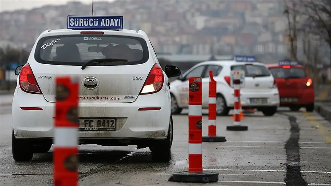 Ehliyet eğitimine yeni düzenleme: Zorunlu oldu