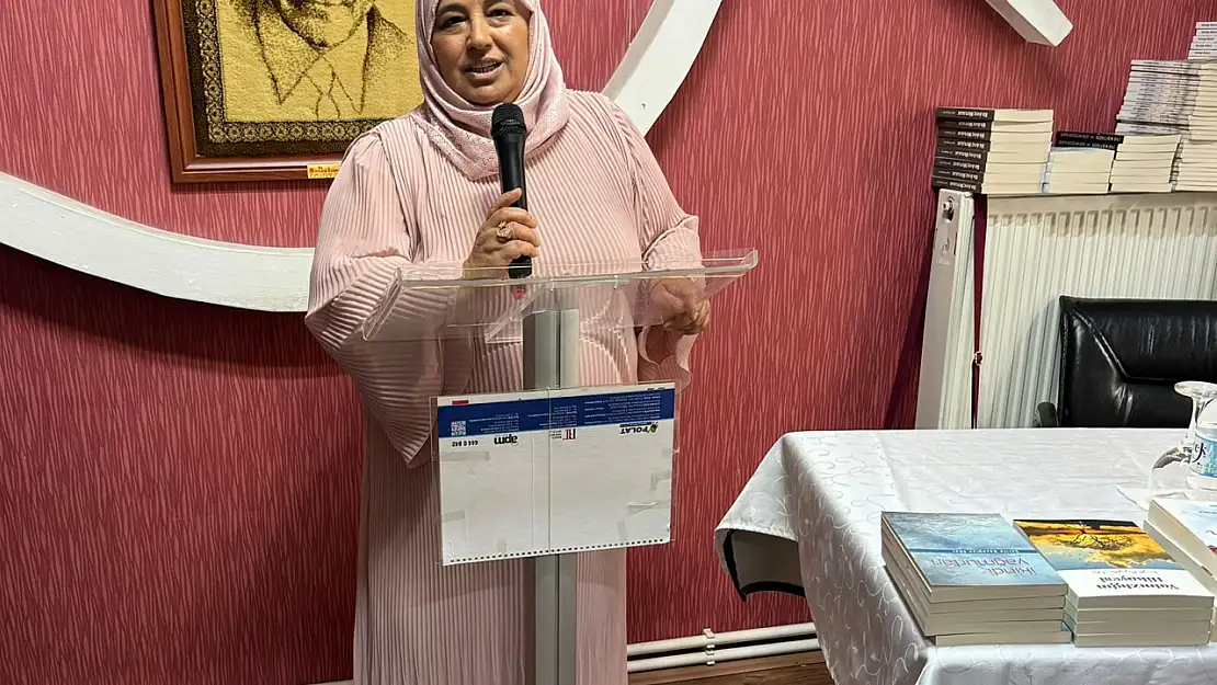 Eker, 'hiç kimse okumak ve yazmaktan korkmasın'