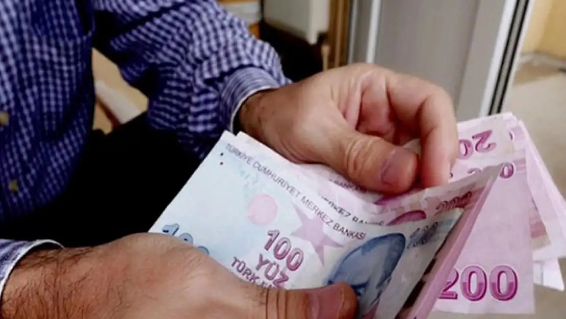 Emekli maaşı olan herkes alacak: Başvuranlar 3 bin lira para alacak!