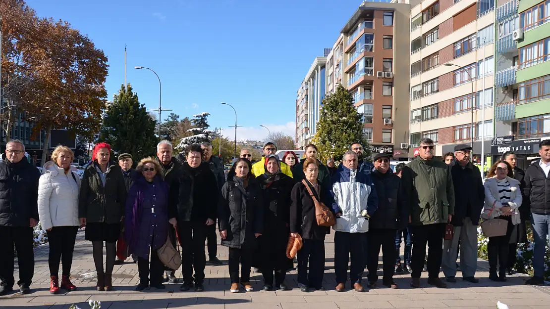 Ervural: öğretmenlik mesleğini itibarsızlaştırın uygulamalara devam ediliyor