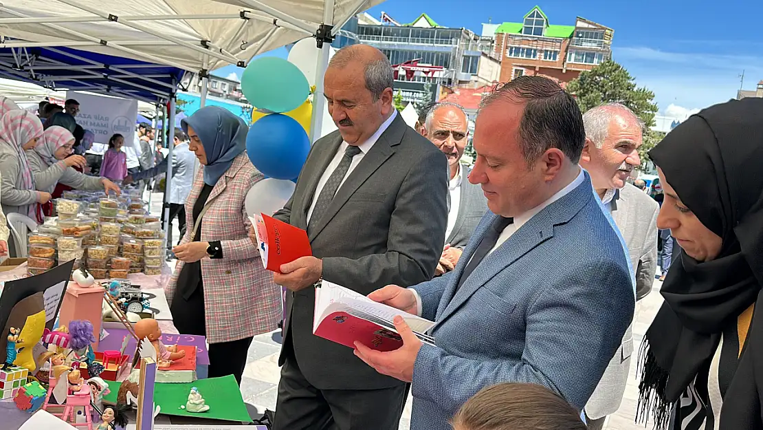 Erzurum'da dayanışma rüzgarı: Kermes geliriyle Gazze'ye destek