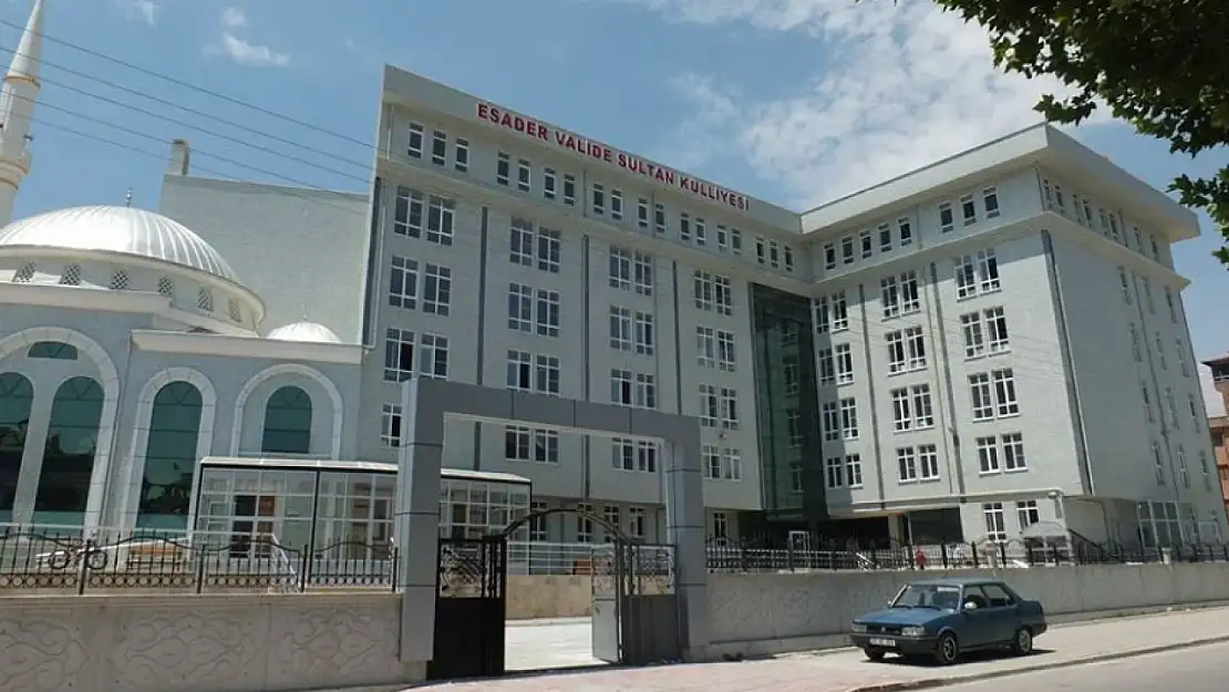 ESADER'den 'Gıda Hayır Pazarı Kermesi': 'Kalpten kalbe uzanan bir iyilik hareketidir'