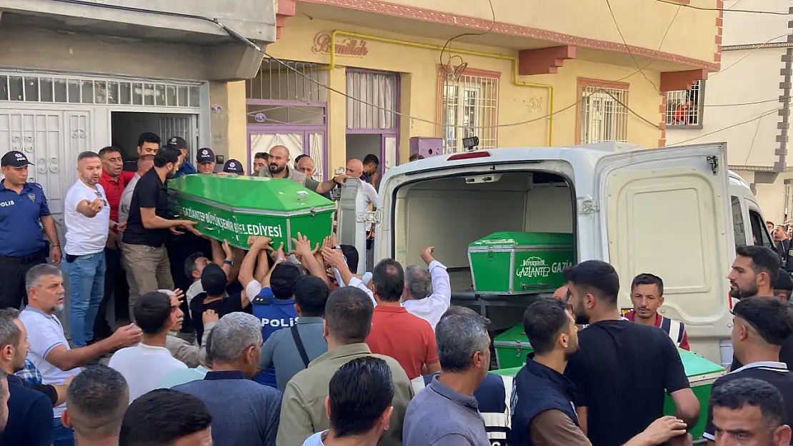 Eşi ve 4 çocuğunu öldüren kişi yaşamına son verdi