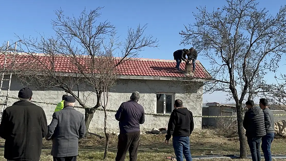 Evde yangın çıktı, 1 kişi hayatını kaybetti