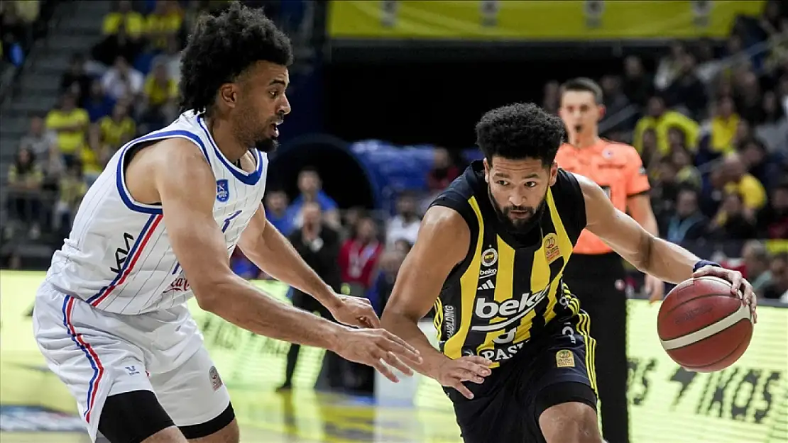 Fenerbahçe Beko, Anadolu Efes'i Farklı Geçti