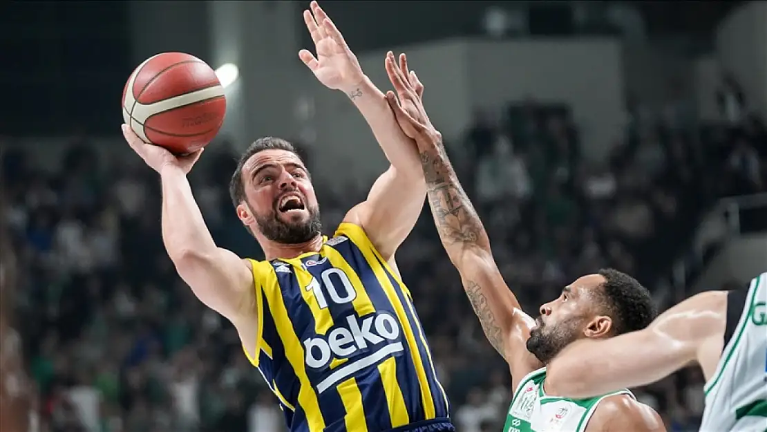 Fenerbahçe Beko Melih Mahmutoğlu anlaşma sağladı