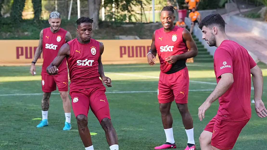 Galatasaray'da Young Boys mesaisi sürüyor