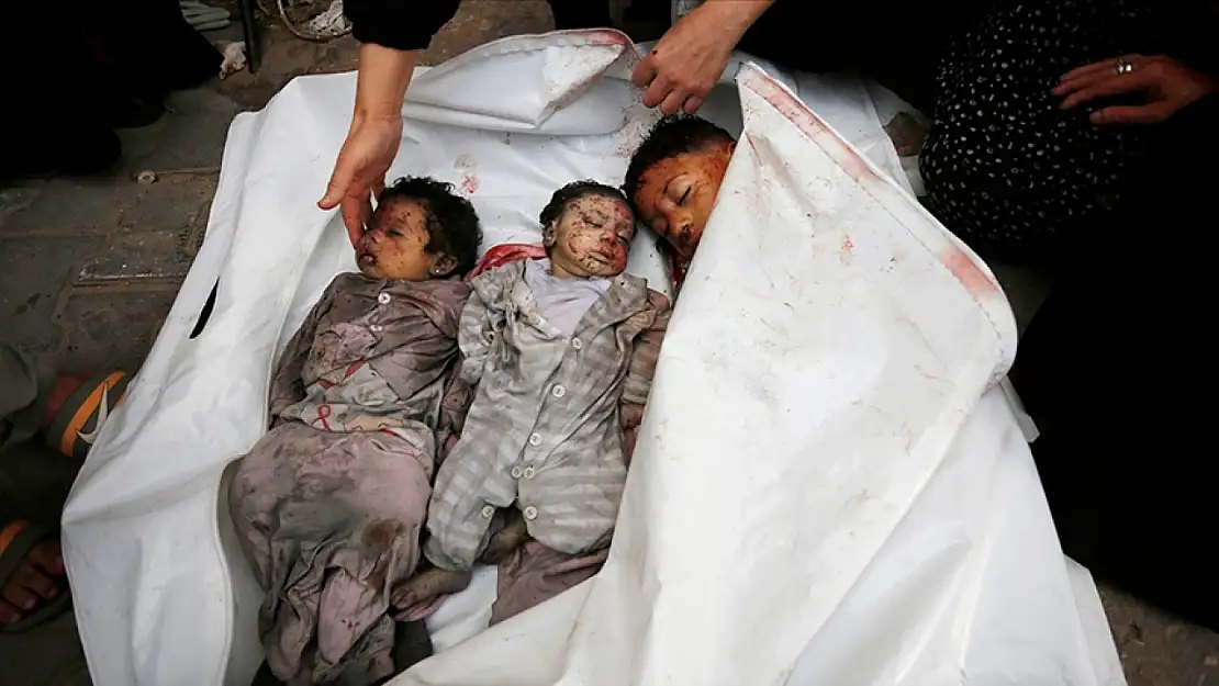 Gazze'de 15 bin çocuk hayatını kaybetti