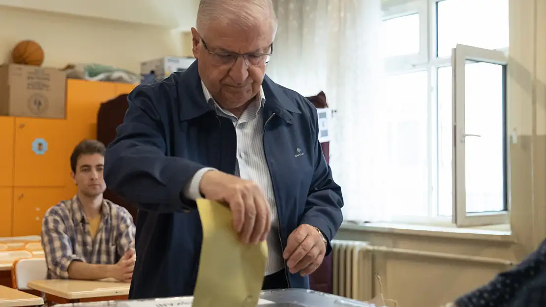 Genelkurmay Başkanı Orgeneral Güler oyunu kullandı