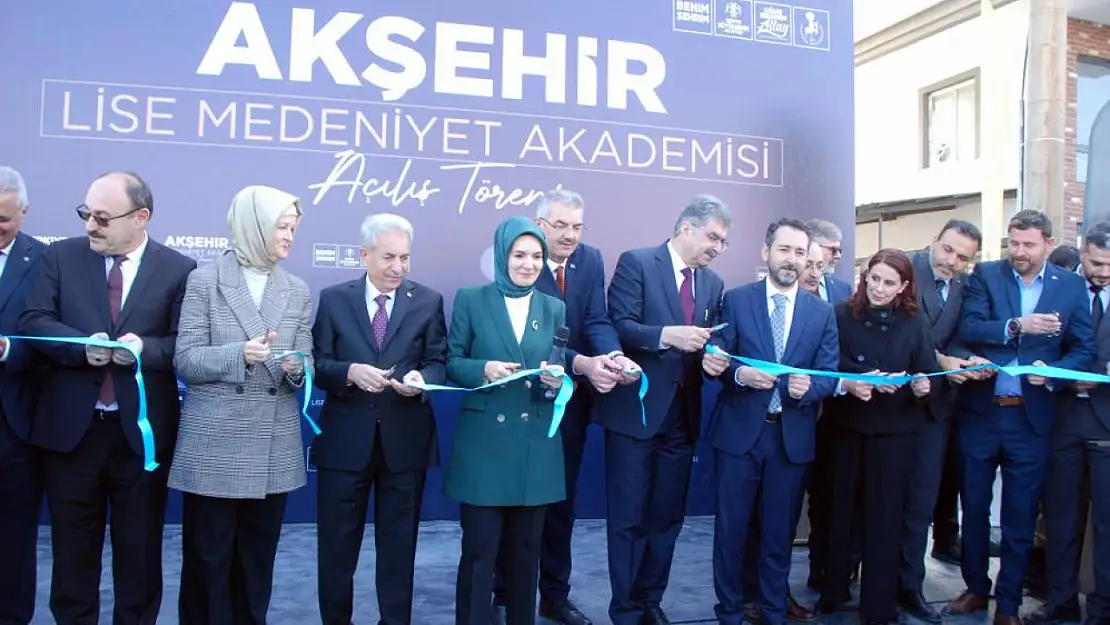 Göktaş Akşehir'de Lise Medeniyet Akademisi açılışını yaptı!