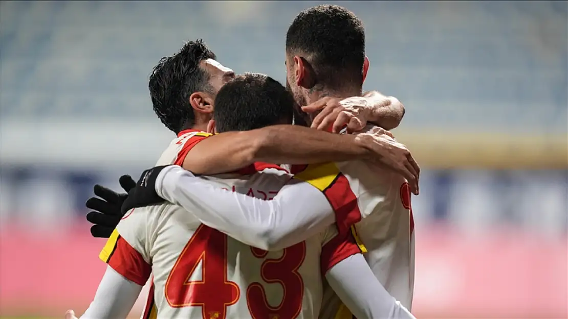 Göztepe, kupada grup aşamasına adını yazdırdı