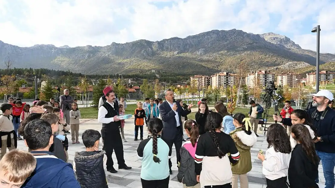 Gri Koç Seydişehir kitap günlerinde