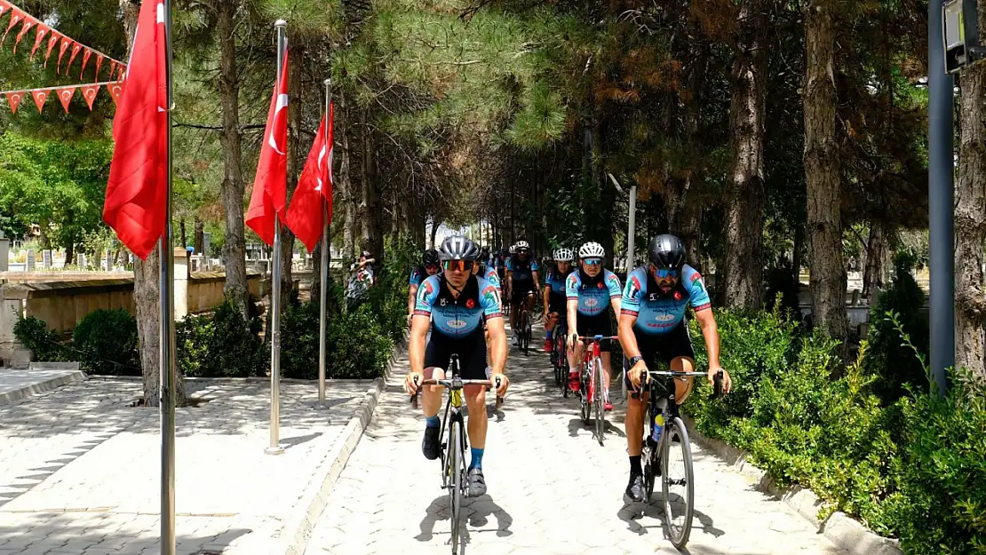 Halisdemir'in anısına 950 kilometre pedal çevirdiler