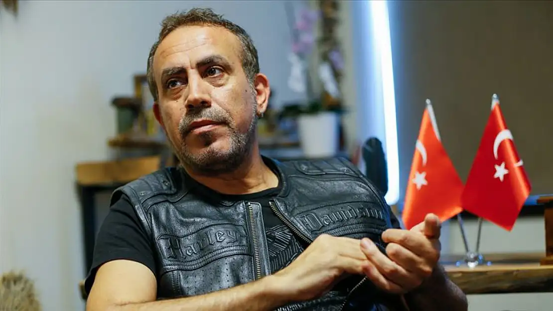 Haluk Levent 'ten 10 şehidin çocuğuna burs