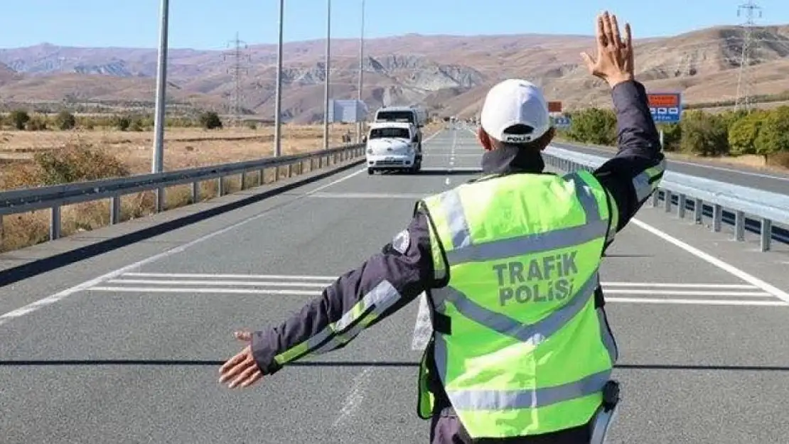 İçişleri Bakanı Yerlikaya'dan uyarı! Lütfen dikkatli olalım