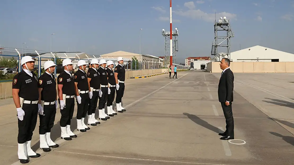 İçişleri Bakanı Yerlikaya Yüksekova'da