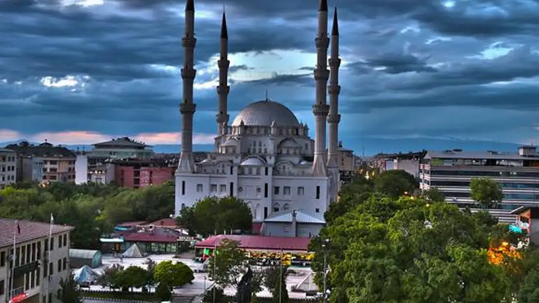 Iğdır: Iğdır Gezilecek Yerler Neresi? Iğdır Gezilecek Yerler!