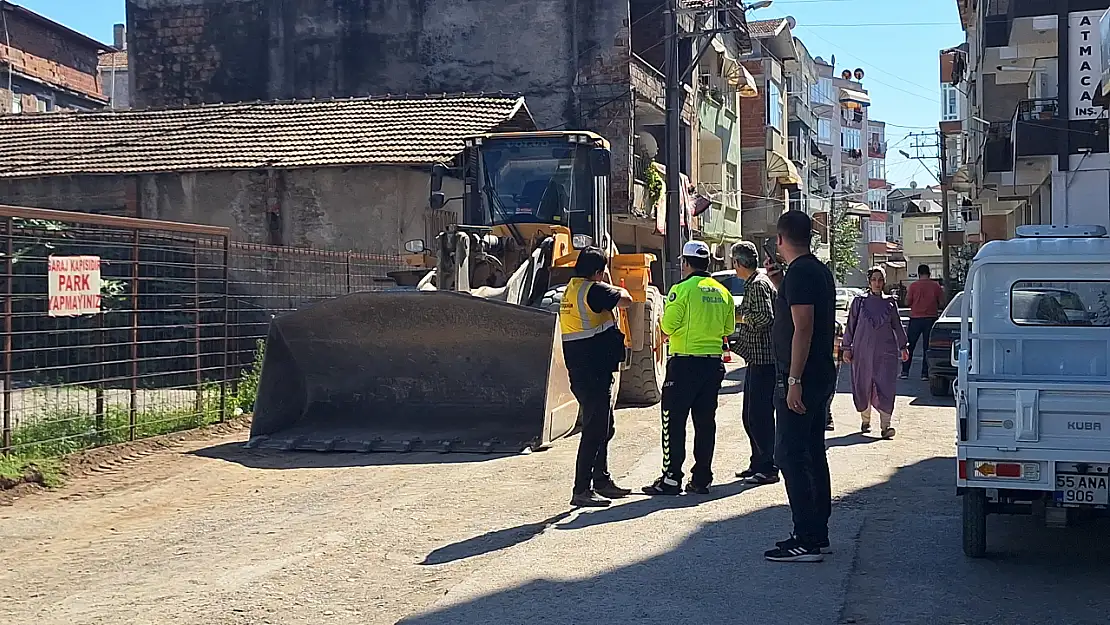 İş makinesi çarptı, ağır yaralandı