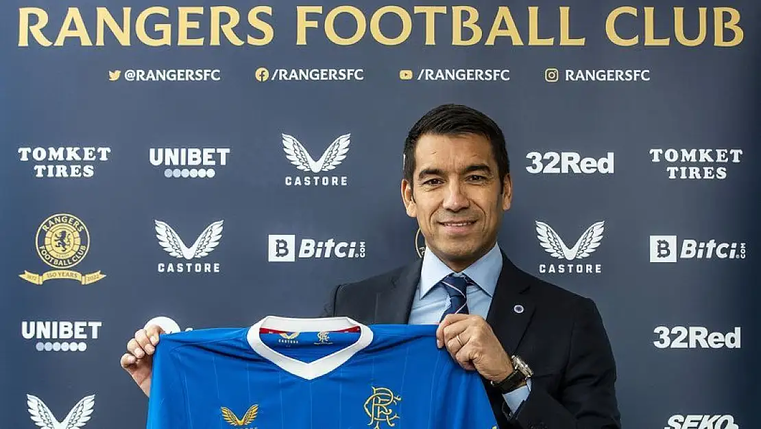 İskoçya ekibi Rangers'ta Giovanni van Bronckhorst dönemi sona erdi