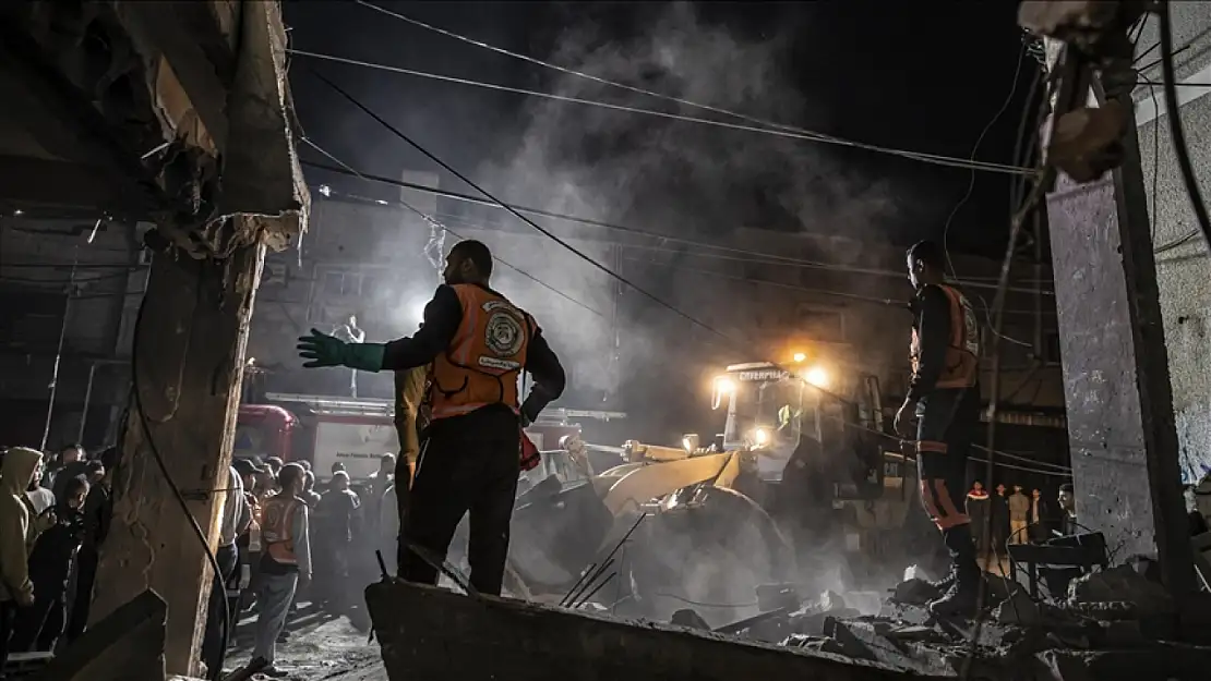 İsrail'in Gazze'ye saldırıları devam ediyor: 6 kişi katledildi!