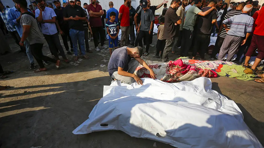 İsrail Saldırısında 75 Filistinli Hayatını Kaybetti