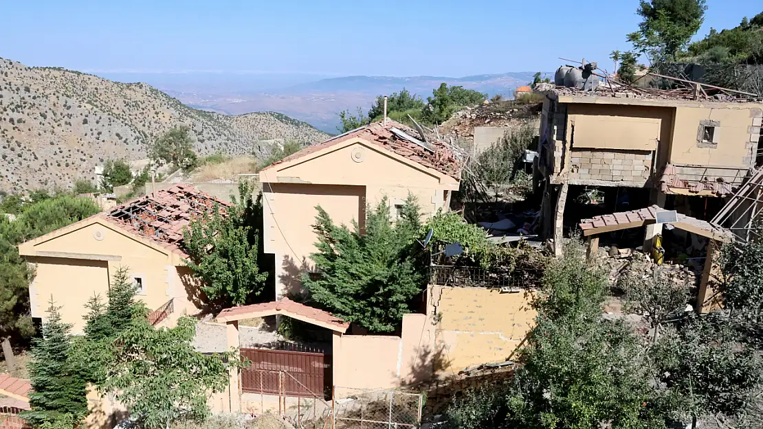 İsrail savaş uçakları Lübnan'ın Güneyine hava saldırısı düzenledi