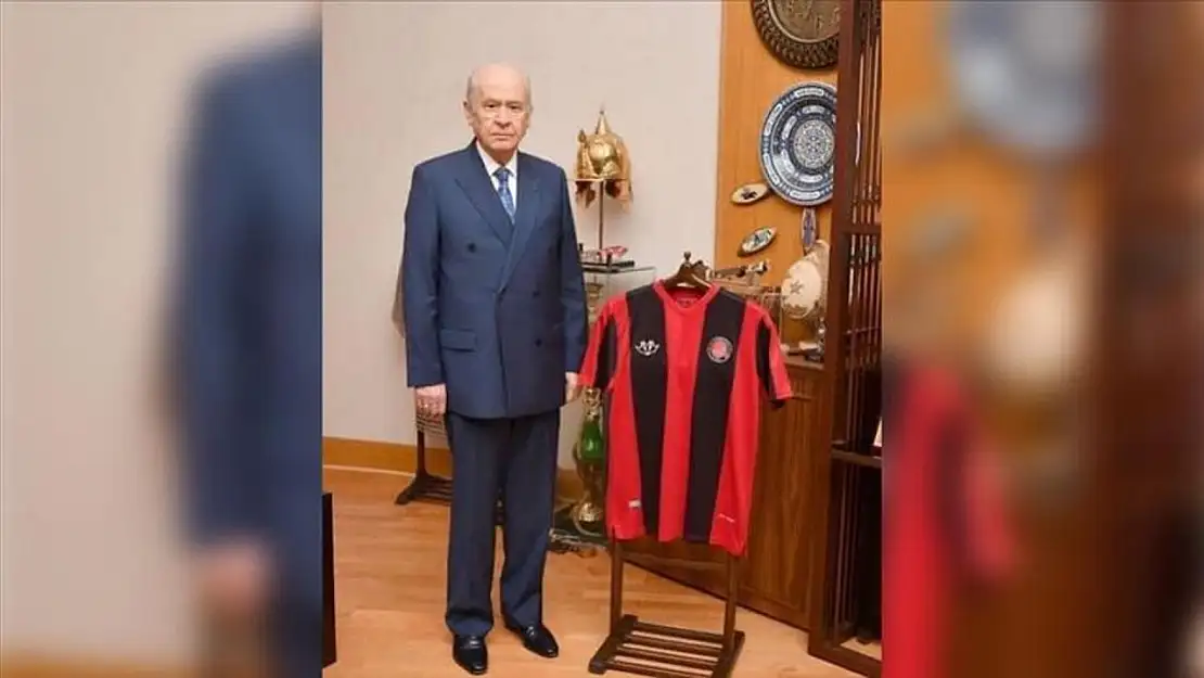 İşte Devlet Bahçeli'nin yeni takımı