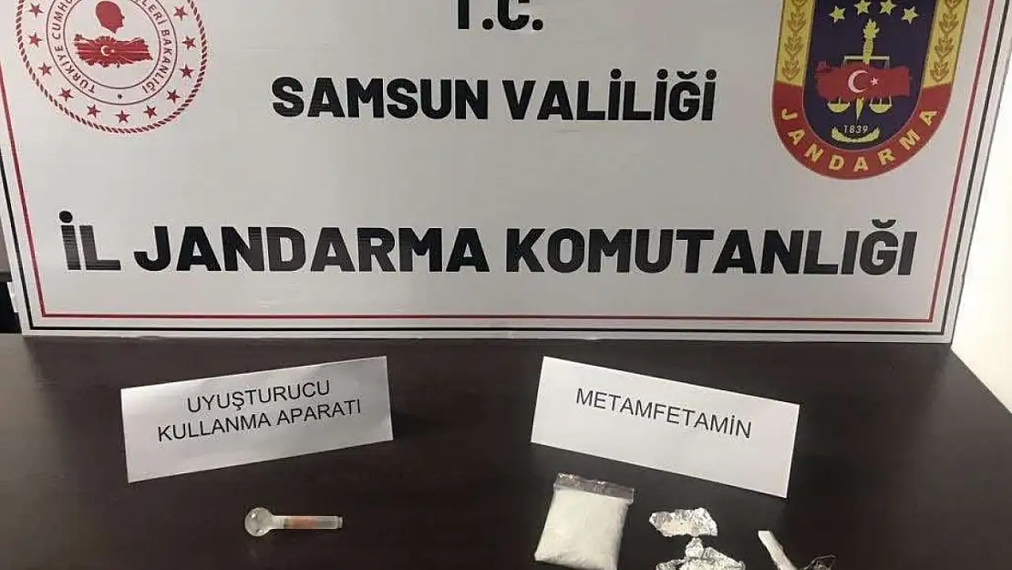 Jandarma ekiplerinin şüphelendiği zanlıda uyuşturucu bulundu!