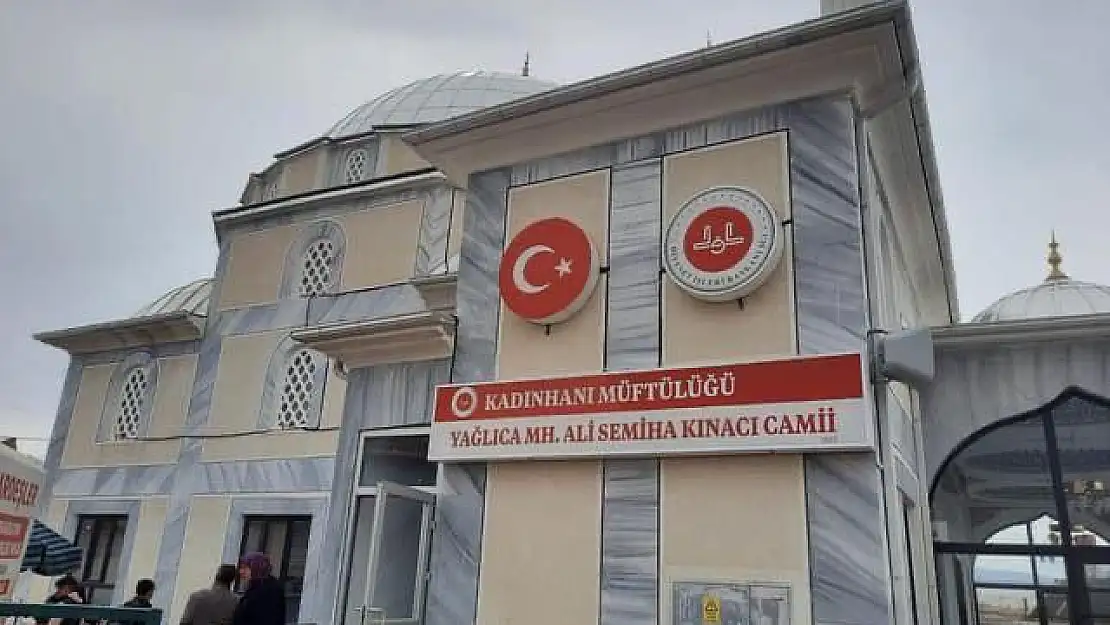 Kadınhanı Ali Semiha Kınacı Cami hizmete açıldı