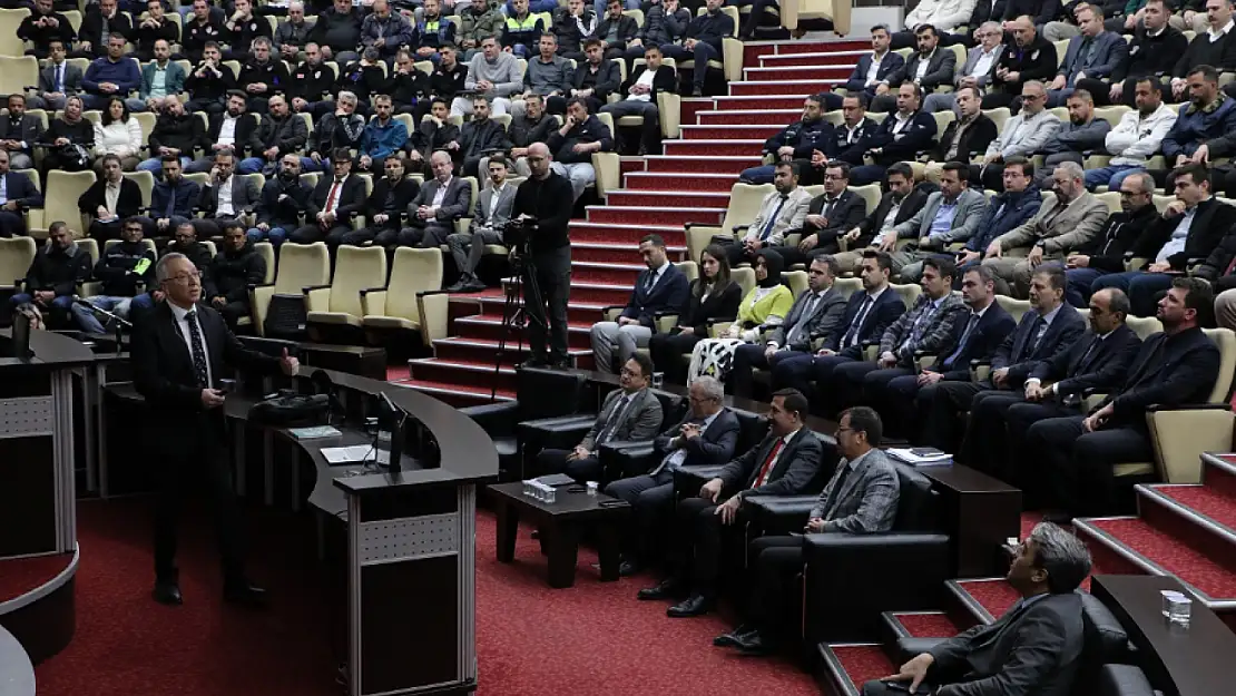 Karatay'da personellere eğitim semineri verildi!
