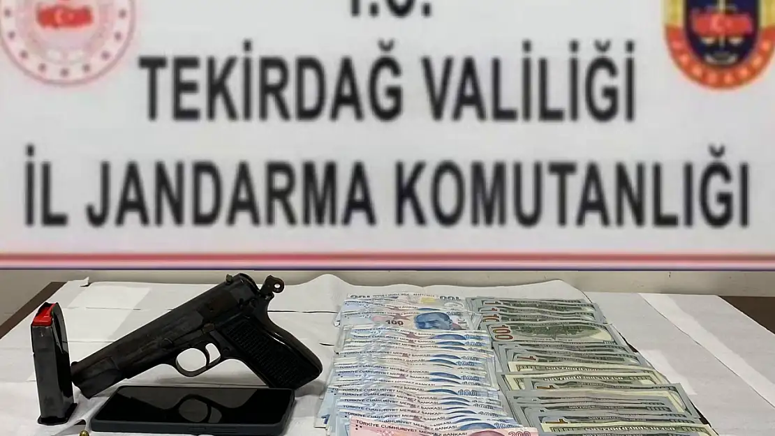 Kendilerini jandarma personeli olarak tanıtan dolandırıcılar yakalandı