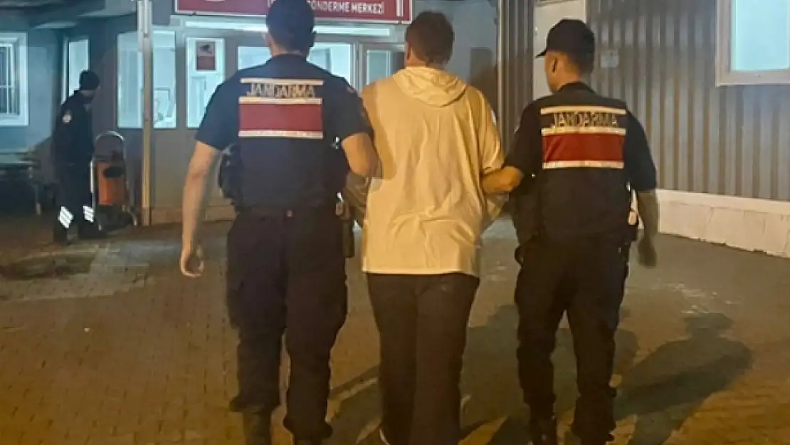 Kırmızı bültenle aranıyordu: Yakayı ele verdi!