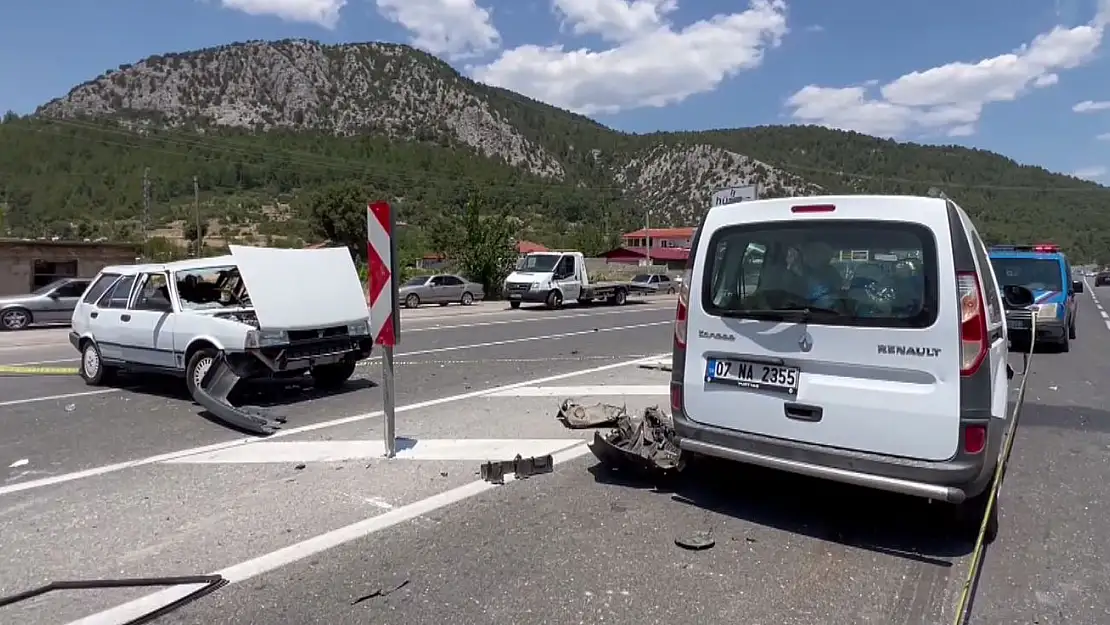 Konya - Antalya yolunda kaza: 1 ölü, 1 yaralı