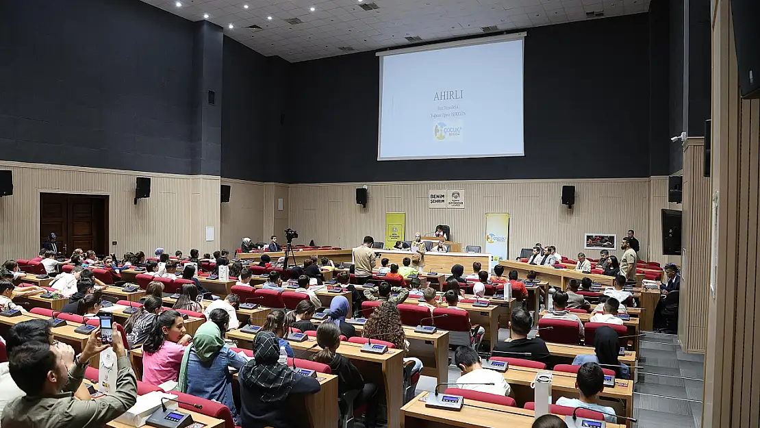 Konya Büyükşehir Belediyesi Çocuk Meclisi Bu Dönemin İlk Toplantısını Yaptı