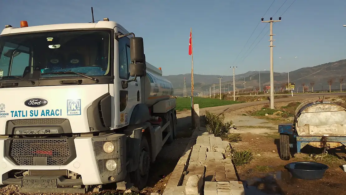 Konya Büyükşehir Belediyesi Hatay'a su ulaştırmaya devam etti