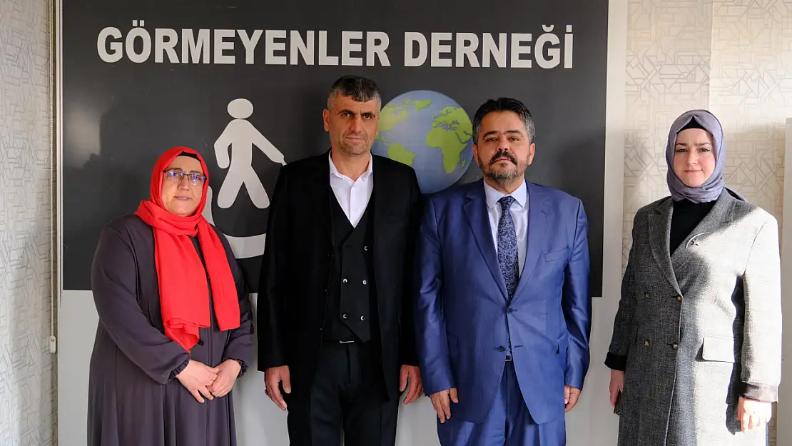 Konya Büyükşehir Belediyesi'nden Dünya Görmeyenler Derneği'ne anlamlı ziyaret