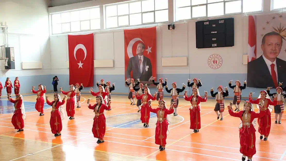 Konya'da 19 Maytıs kutlamaları gerçekleştirildi