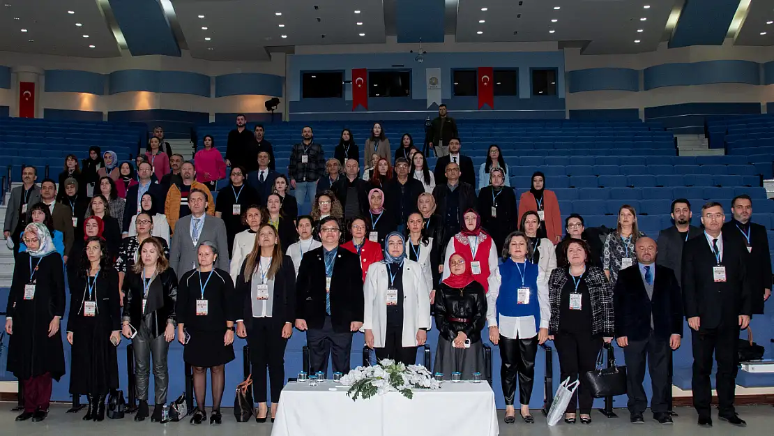 Konya'da 2. Uluslararası Selçuk Sağlık Bilimleri Kongresi başladı!