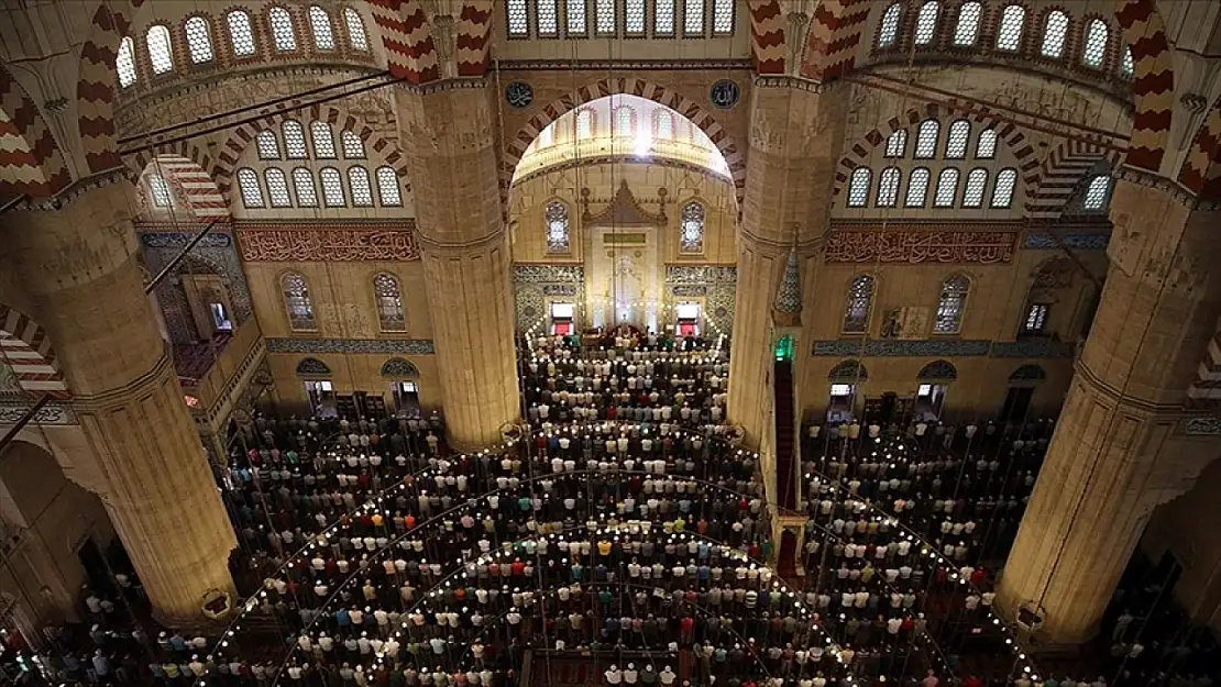 Konya'da bayram namazı kaçta kılınacak?