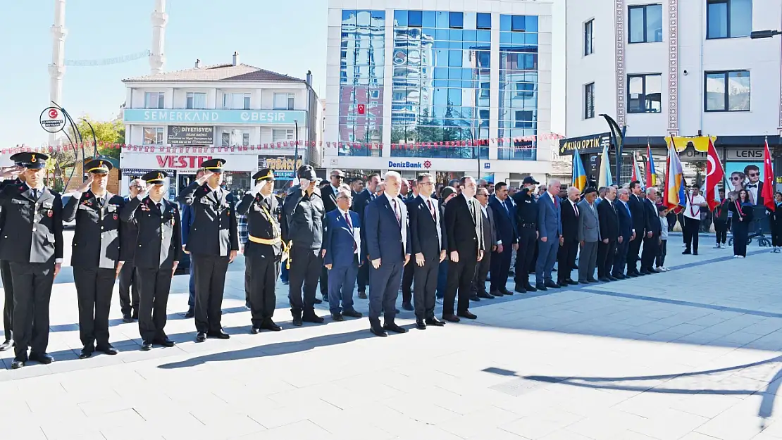 Konya'da Cumhuriyet Bayramı kutlamaları başladı