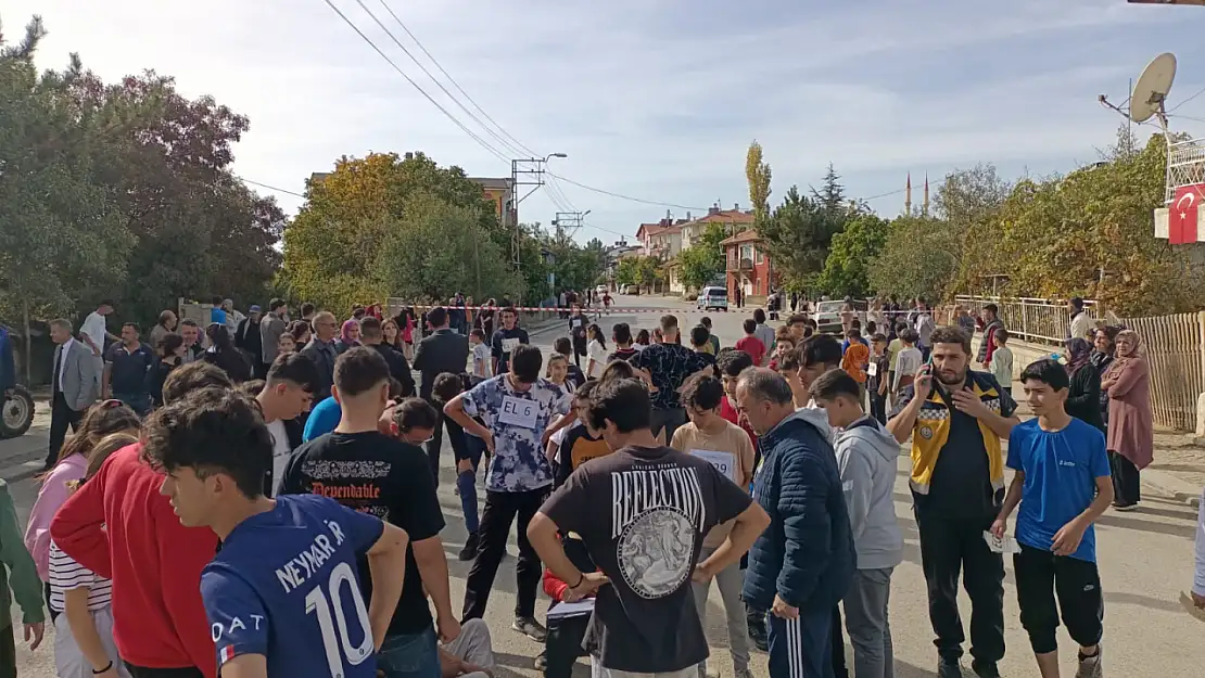 Konya'da Cumhuriyet coşkusu!.. Cumhuriyet 100. yılı için koşu yapıldı!