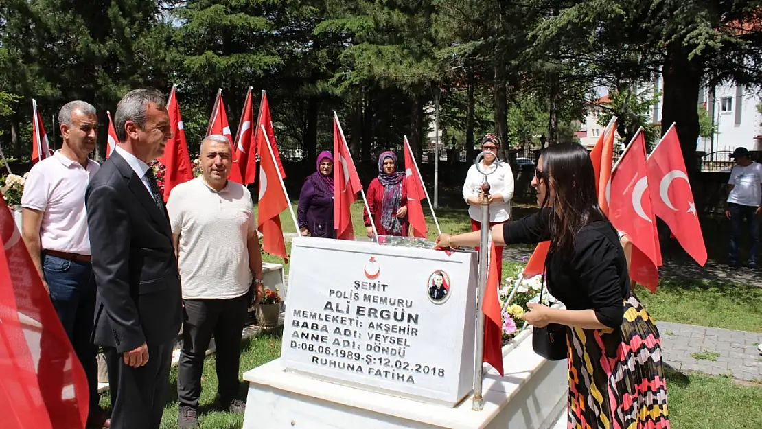 Konya'da Emniyet Müdürlüğünden şehitlik ziyareti!