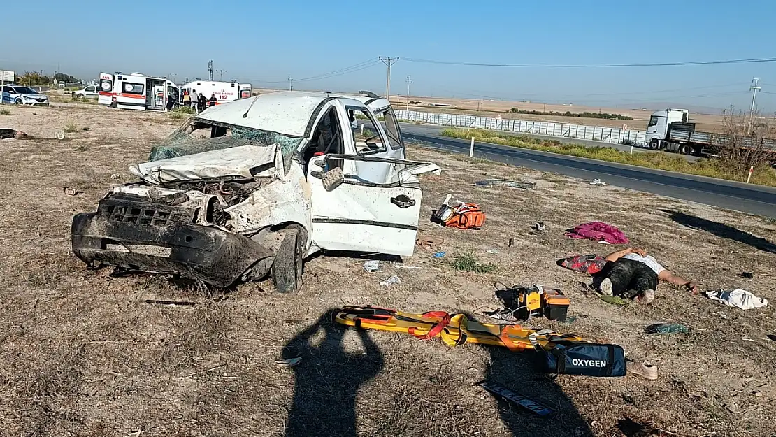 Konya'da feci kaza: Çok sayıda ölü ve yaralılar var!